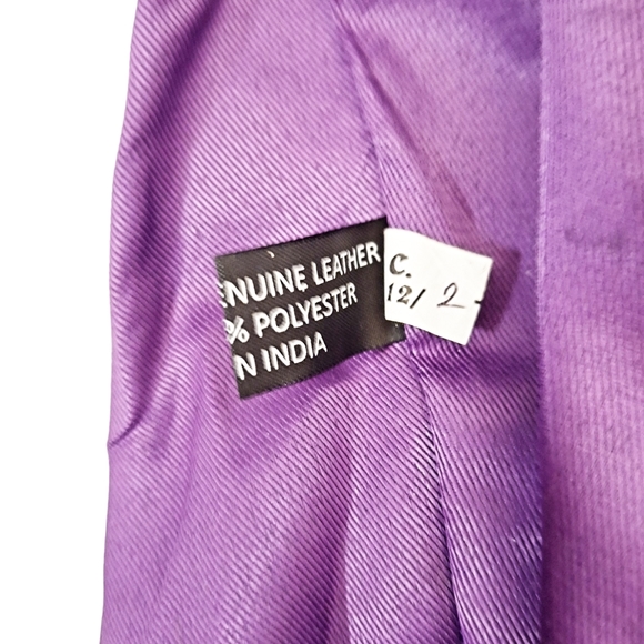 Sharif Hand Painted 1827 Birds and Flowers and Butterflies Tote Bag - Picture 9 of 16